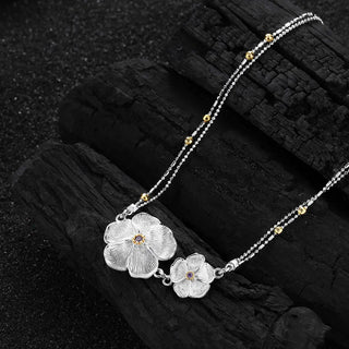 [Bloom] D-POW 925 Sterling Silver Cubic Zirconia Gardenia Pendant Necklace