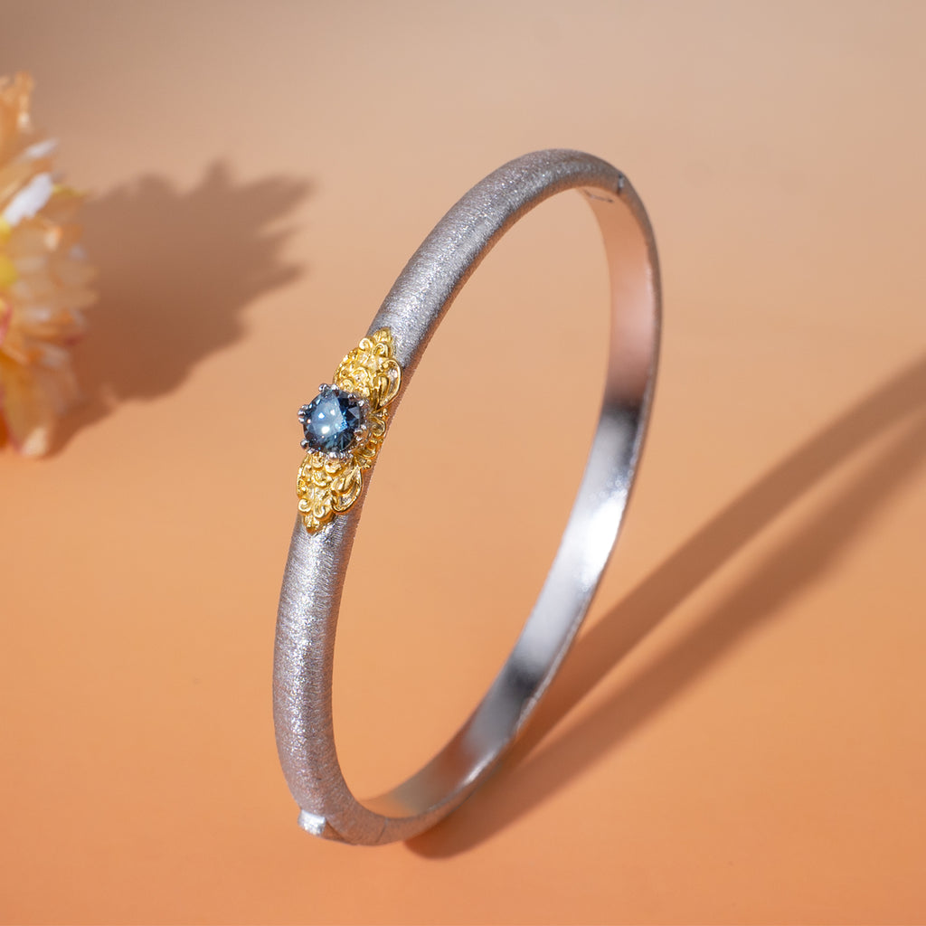 [Eternal Gleam] D-POW 925 Sterling Silver Moissanite Bangle with Haute Filigree Craftsmanship
