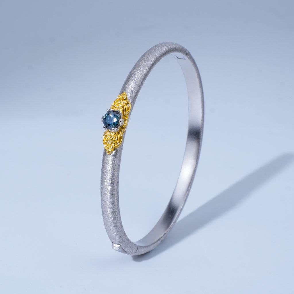 [Eternal Gleam] D-POW 925 Sterling Silver Moissanite Bangle with Haute Filigree Craftsmanship
