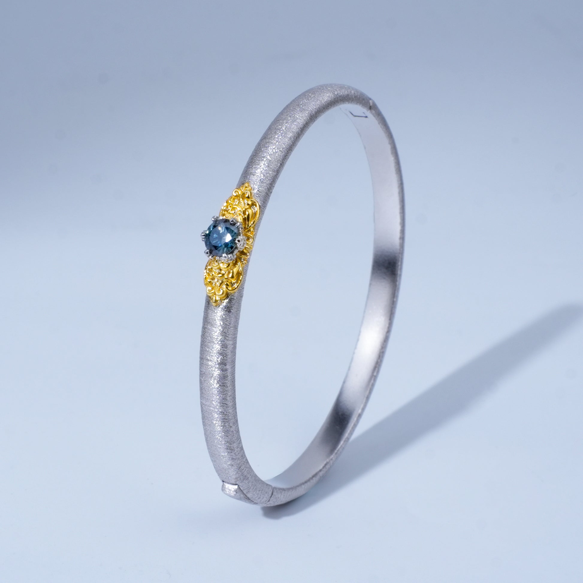 [Eternal Gleam] D-POW 925 Sterling Silver Moissanite Bangle with Haute Filigree Craftsmanship