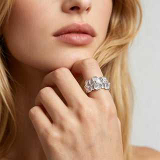 [Bloom] D-POW 925 Sterling Silver Cubic Zirconia Gardenia Wide Band Ring - D-POW