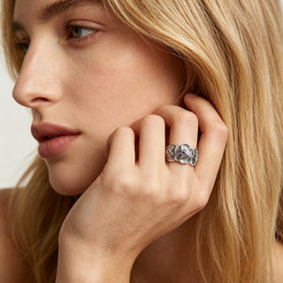 [Bloom] D-POW 925 Sterling Silver Cubic Zirconia Gardenia Wide Band Ring - D-POW