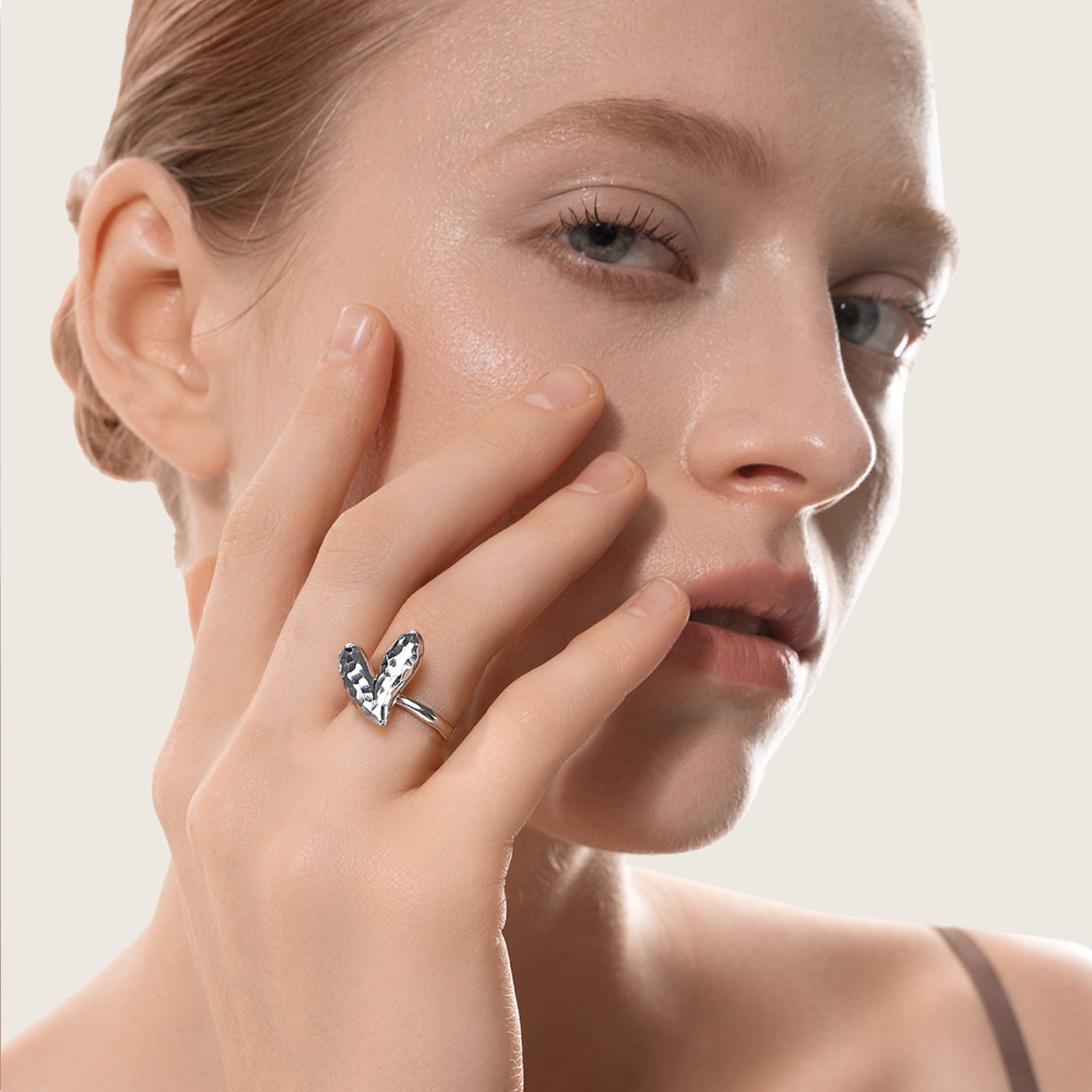 D-POW Baroque-Inspired Icy Peach Adjustable 925 Silver Ring