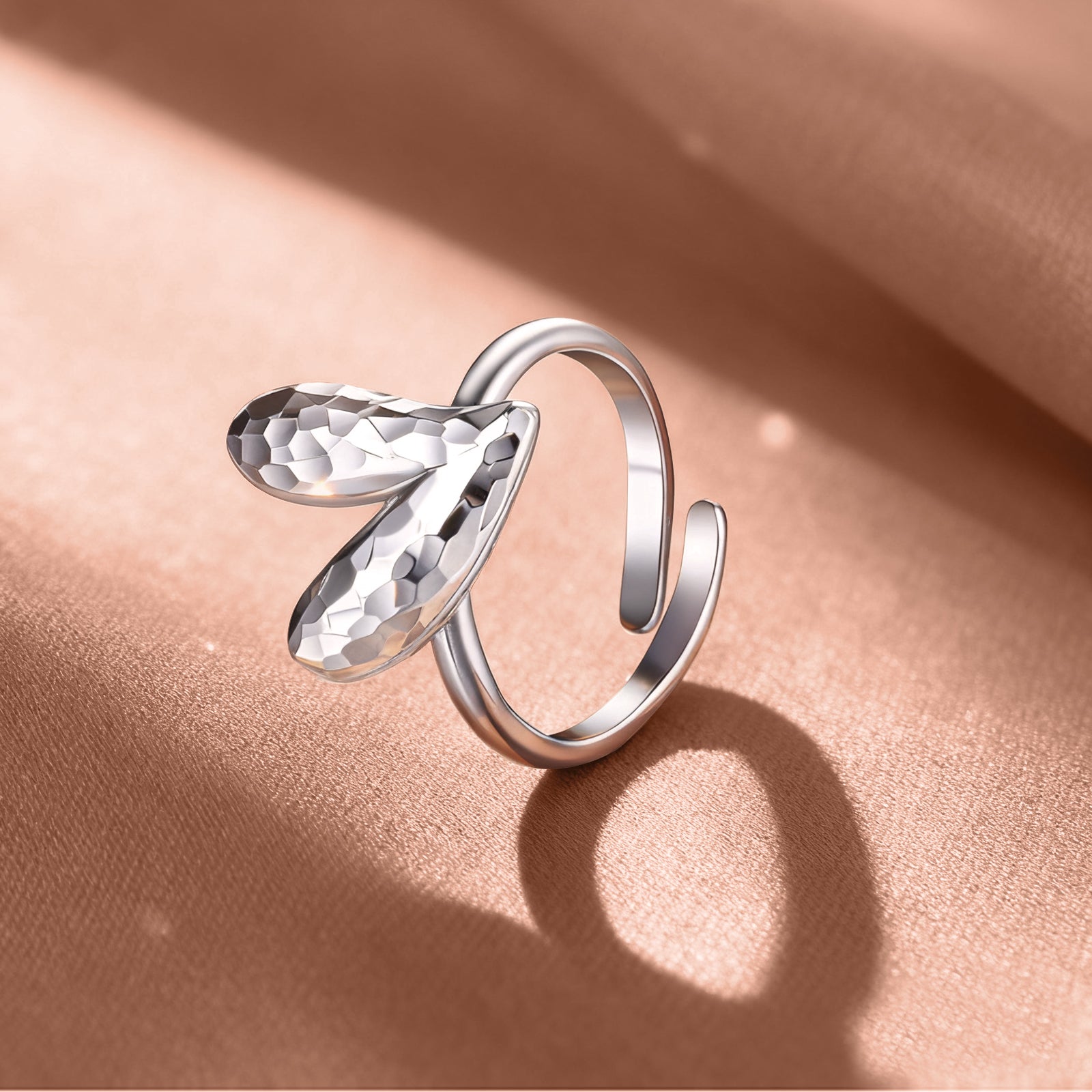 D-POW Baroque-Inspired Icy Peach Adjustable 925 Silver Ring