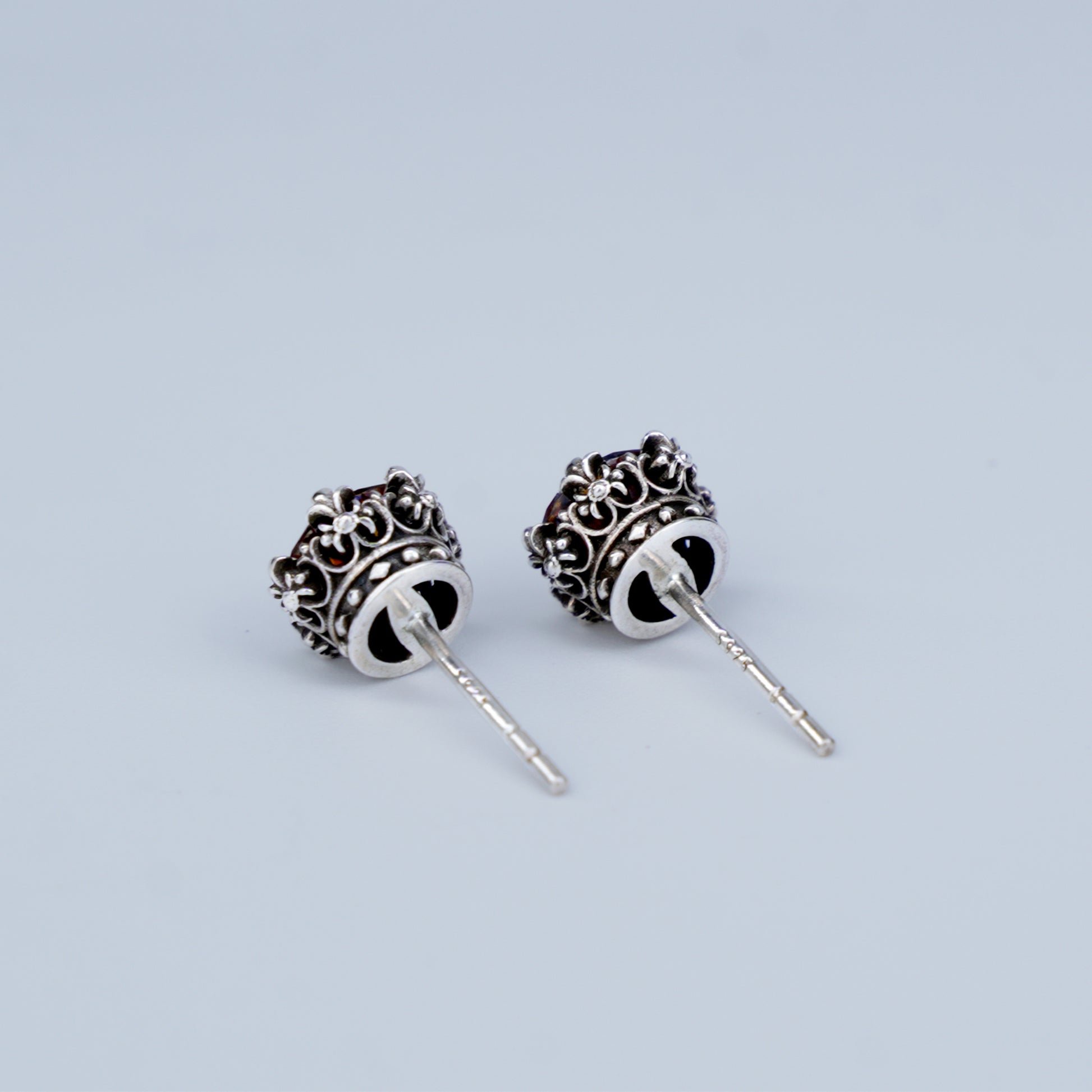 [Eternal Gleam] D-POW 925 Sterling Silver Moissanite Stud Earrings