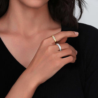 Close-up of the model wearing the silver Crushed Ice Statement Ring, showcasing the unique crushed ice effect as it complements the outfit.