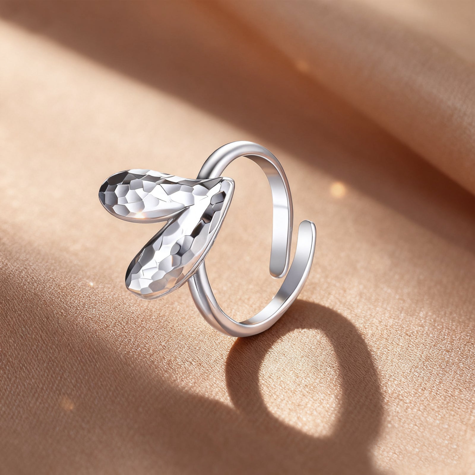 D-POW Baroque-Inspired Icy Peach Adjustable 925 Silver Ring