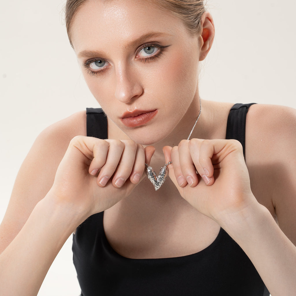 D-POW Baroque-Inspired Icy Peach Pendant 925 Silver Necklace