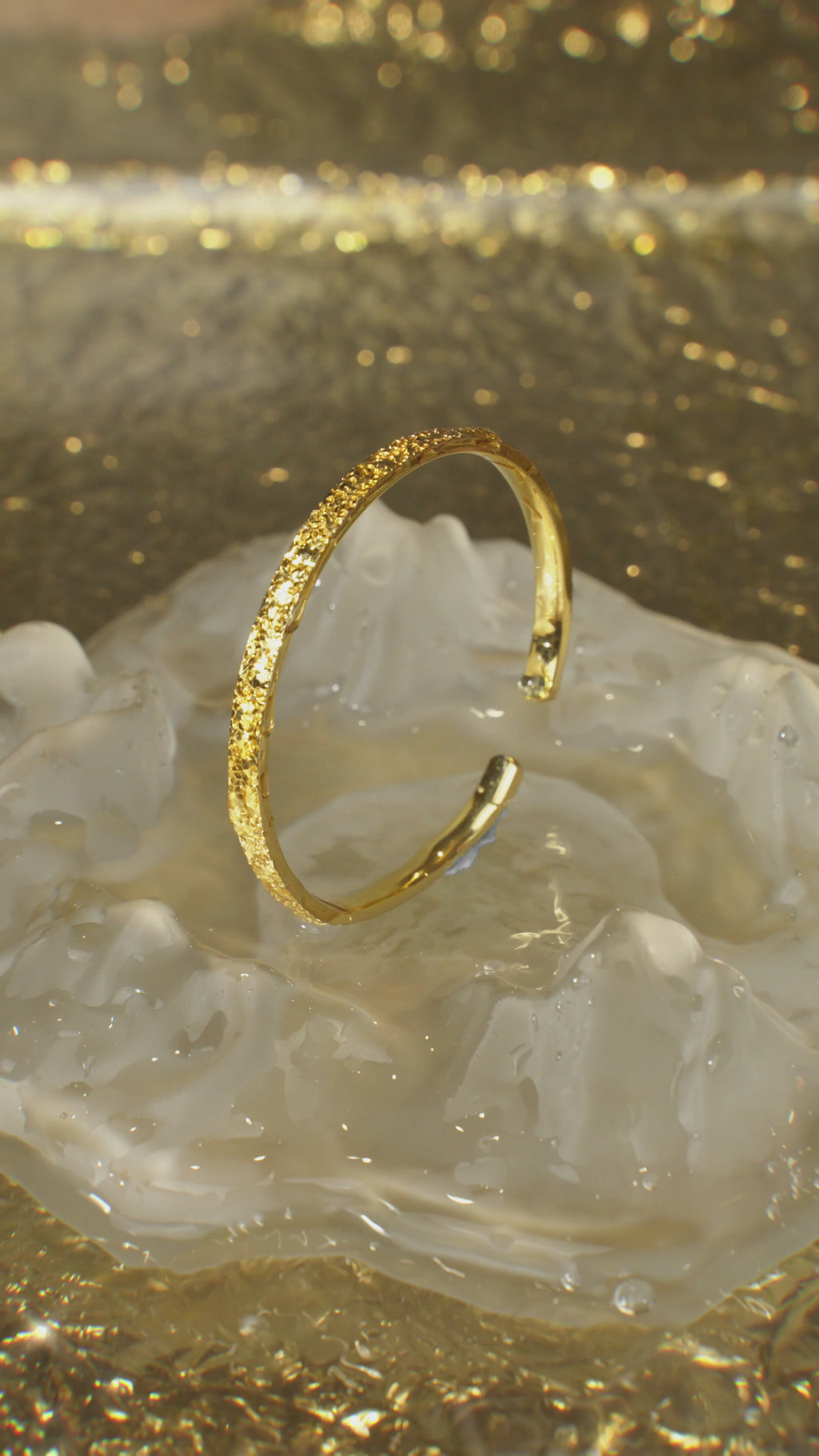 [Shatterlight Series] D-POW Silver Texture Jewelry Set – Cuff, Hoop Earrings & Statement Ring